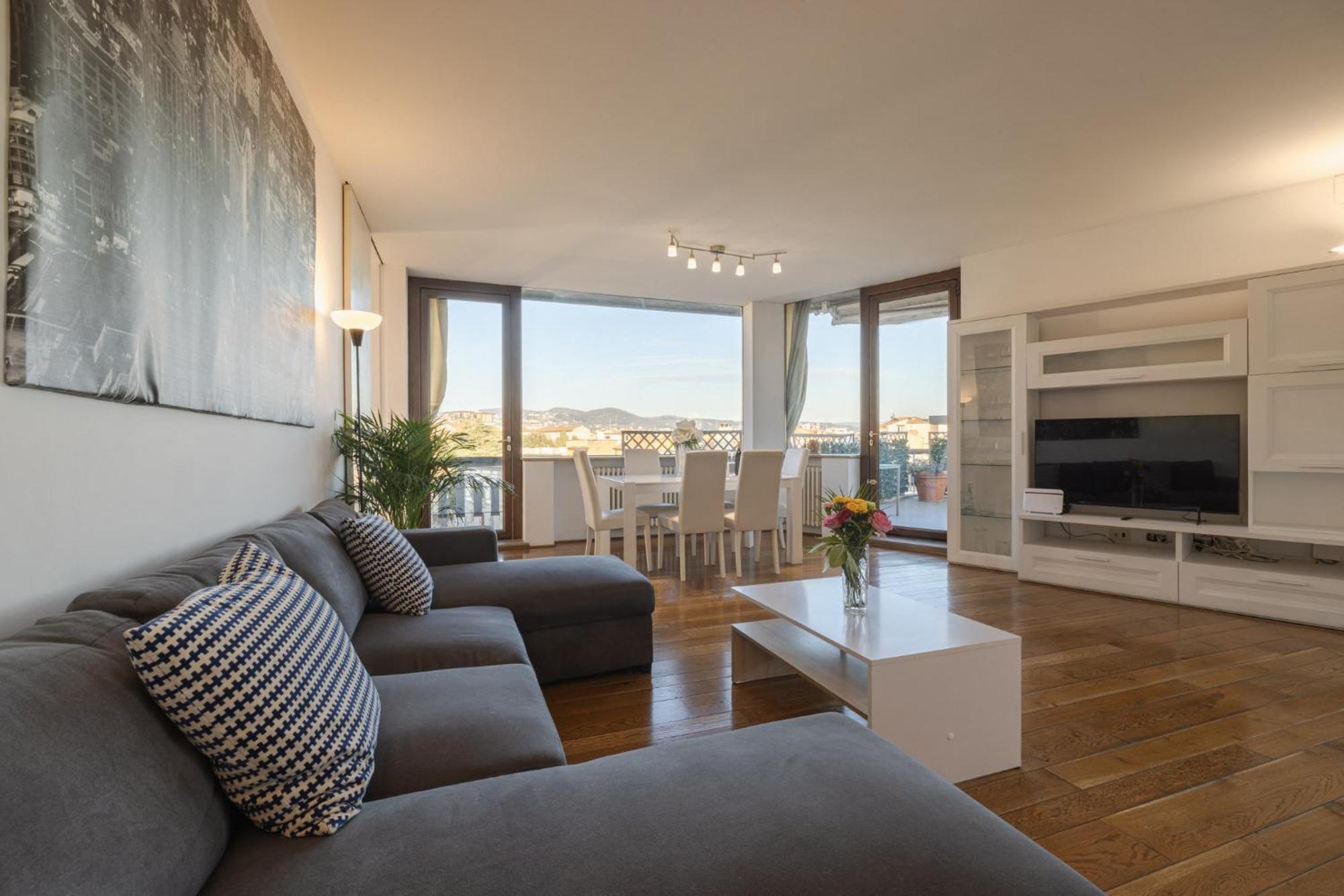 Penthouse With A View * Florenz